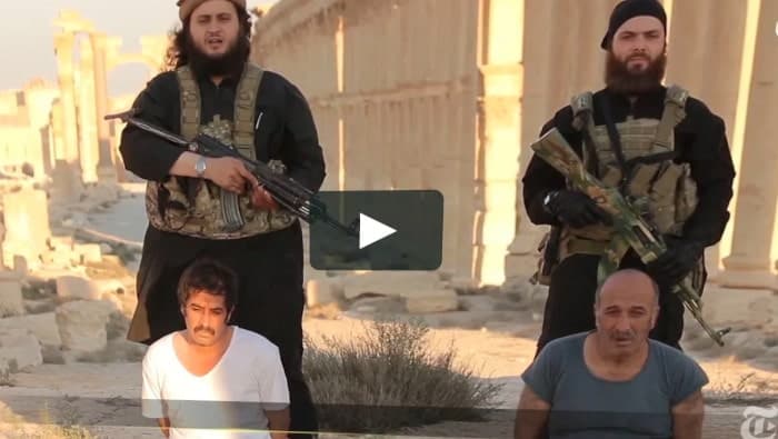 Сирия - зверская казнь двух человек, снятое на видео