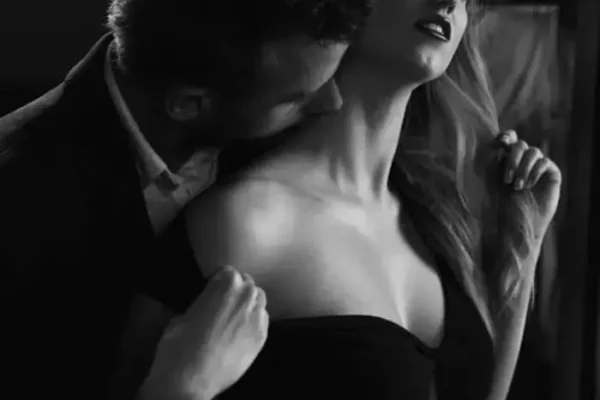 Любовь сурова - концепция Андрея Булатова