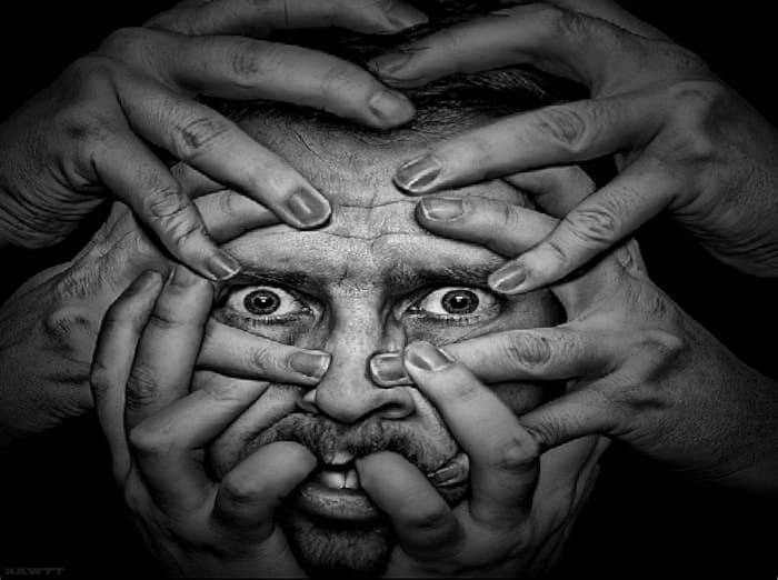 Как уберечься от сумасшествия? Концепция Андрея Булатова.