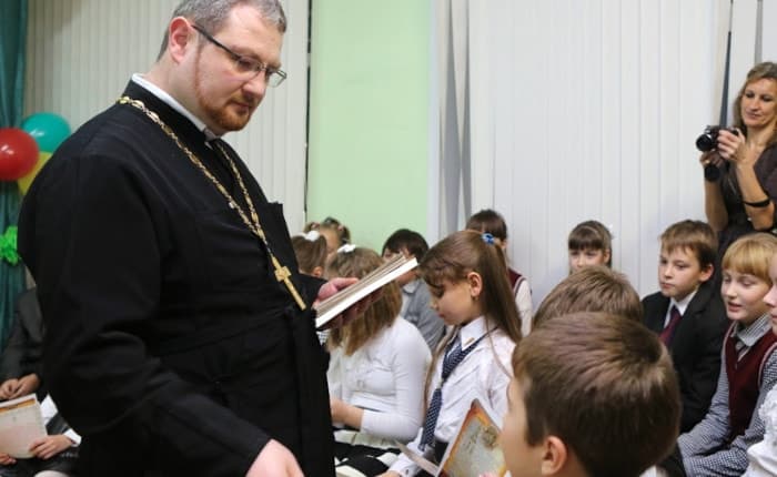 Нужна ли школе религия? Концепция Андрея Булатова.