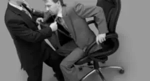 Неуважение в коллективе