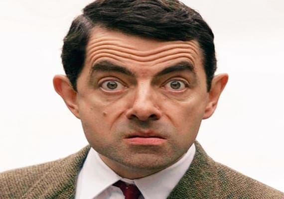 Роуэн Аткинсон пародирует дурака - концепция Андрея Булатова