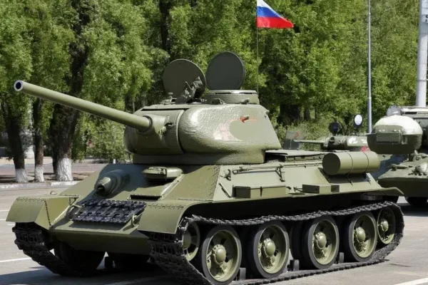 Бряцать оружием в День Победы - концепция Андрея Булатова